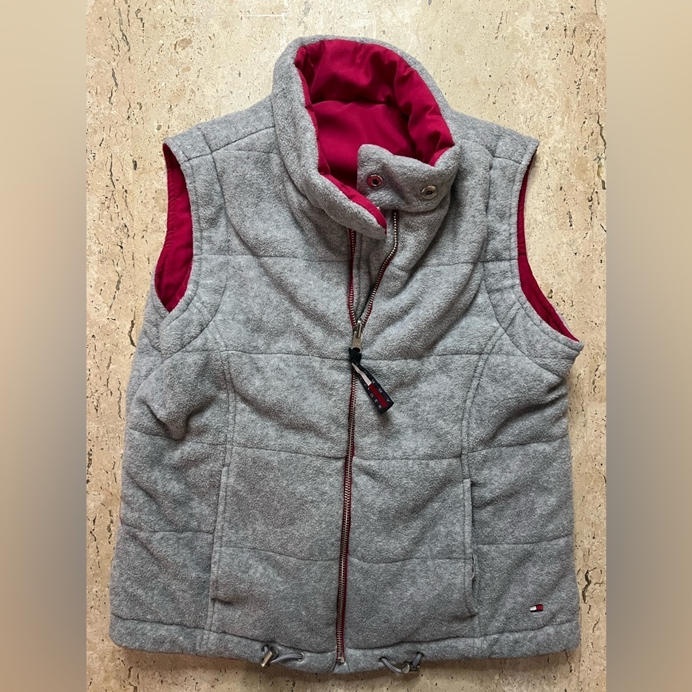 Vintage 1990’s Tommy Hilfiger Reversible Vest Size Small